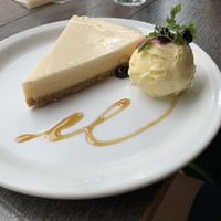 Cheese cake at Yidaki Cafe in Kobe
