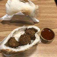 fill free $9 👍🏻👍🏻👍🏻 at Pita Bakery in Central Singapore