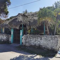 The building at Hau y Su Amigo El Nomada in Bacalar