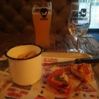  at Doghouse  in Glasgow