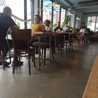 The atmosphere at Mox in Moscow