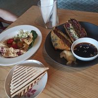 Warn onigiradzu and hummus plate at Mox in Moscow