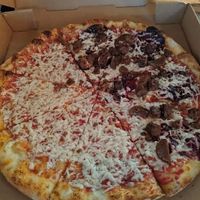 Pizza at Li'l Nonna's in Austin