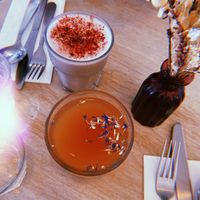 Boisson chaude et boisson fraîche 100% végétales   at L'Abattoir Vegetal - Guisarde in Paris