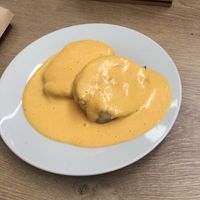 Appetizer: Kartoffeln mit Karrotencreme  at Omphalos in Arequipa