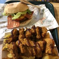 Seitan and potato’s with seitan kababs at La Trocadero in Barcelona