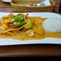 Peanut sauce vegan rice dish at Thai Thai in Koblenz