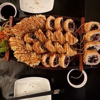 Caribeño Vegano (toque de coco espectacular), Fungui y Crispy Tempura Onion.   at Kappa Sushi in La Fortuna