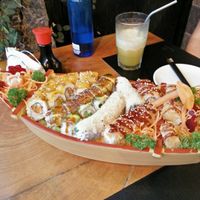 40-piece (4 rolls) vegan sushi boat at Kappa Sushi in La Fortuna