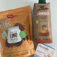 Des graines moulues, un savon pour bébé et un gaspacho bio ! Quelques produits de mes courses à la boutique !   at Bio Milanes in Malaga