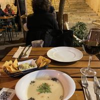 Housemade guacamole, cauliflower soup, organic red wine (dry) at Organi Chiado in Lisbon