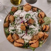 Salada césar at Organi Chiado in Lisbon