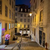 Outside vibe at Organi Chiado in Lisbon