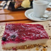 Red berry cheesecake at Organi Chiado in Lisbon