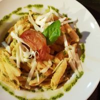 Pâtes allarabiata at Organi Chiado in Lisbon
