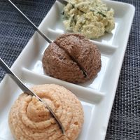 Surtido de patés 😋 at Organi Chiado in Lisbon