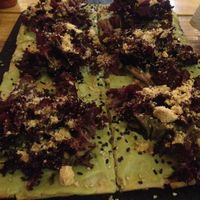 vegan gluten free pizza at Las Gringas in Arequipa