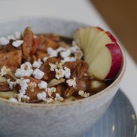 Spiced apple chai porridge at Brochan, Edinburgh at Brochan in Edinburgh