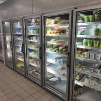 Cold products at IdealBio in Porto