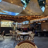 Patio and oven   at Floralia in Honolulu