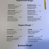 6 vegetarian and 4 vegan burgers  at Peter Pane - Goldbekplatz in Hamburg