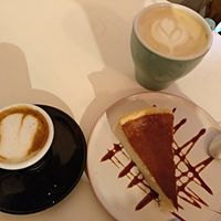 Cheese cake at Chillin' Cafe in Madrid