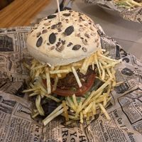 Hamburguesa vegana  at El Manglar in Oviedo