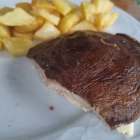  at El Manglar in Oviedo