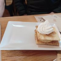 Milhojas at El Manglar in Oviedo