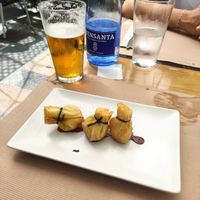 Saquitos de verduras at El Manglar in Oviedo