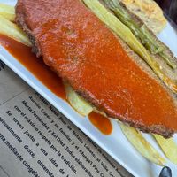  at El Manglar in Oviedo