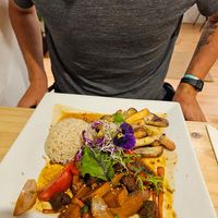 Stir-fried seitan dish at Vida Vegan Bistro in Cusco