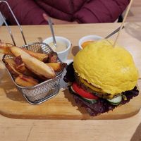 Hamburguesa La Ahumadita at Vida Vegan Bistro in Cusco