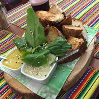 Pan al ajo (garlic bread) at Vida Vegan Bistro in Cusco