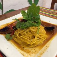 Pasta a la huancaina con lomo saltado de carne de soya (Peruvian-style pasta) at Vida Vegan Bistro in Cusco