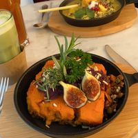 The update the menu a lot and you always have healthy and saisonal food at Pura in Luzern