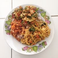 Rice and 3 sides - noodles and tofu mainly at Ranahat Je Vegan Restaurant in Ayutthaya