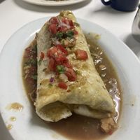 Jackfruit burrito! This was good but not my favorite vegan item I’ve had here. Could be because I wasn’t expecting taking the spice kick well on this particular day 🤣  at Lazy Day Cafe in Salt Lake City