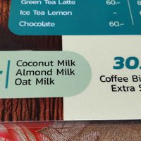 Plant mylk options at The Chill in Trat