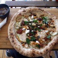 Vegan pizza "piso" 15€ at Bancale 61 in Maastricht