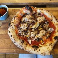 Pizza ragu (good) at Bancale 61 in Maastricht