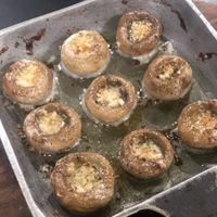 Garlic Mushrooms - Perfect  at Rare Earth Cafe & Organic Store in Mumbai