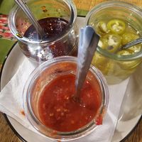Condiments at Min's Kitchen in La Canada Flintridge