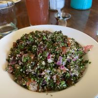 Tabulé y bebida de sandía / hierbabuena at Falafel Bar in Tamarindo