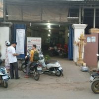 street front at Kang Le Restaurant in Siem Reap