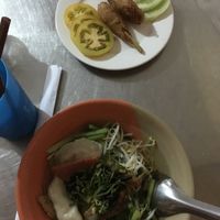 Dumpling soup and chicken drum sticks at Kang Le Restaurant in Siem Reap