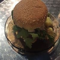 Hamburguesa de no pollo at Jonny Aldana in Barcelona