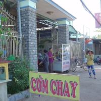 Entrance at Com Chay in Chon Thanh