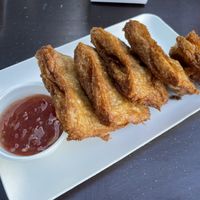 This is the closest thing to Korean fried chicken I’ve had. With Korean chicken sauce or seasoning, it would be like having fried chicken in Korea in the 90s    at Cosy Green in Ghent