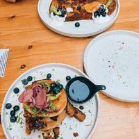 Pancakes and French toast at Knol & Kool Bistro & Superet in Ghent